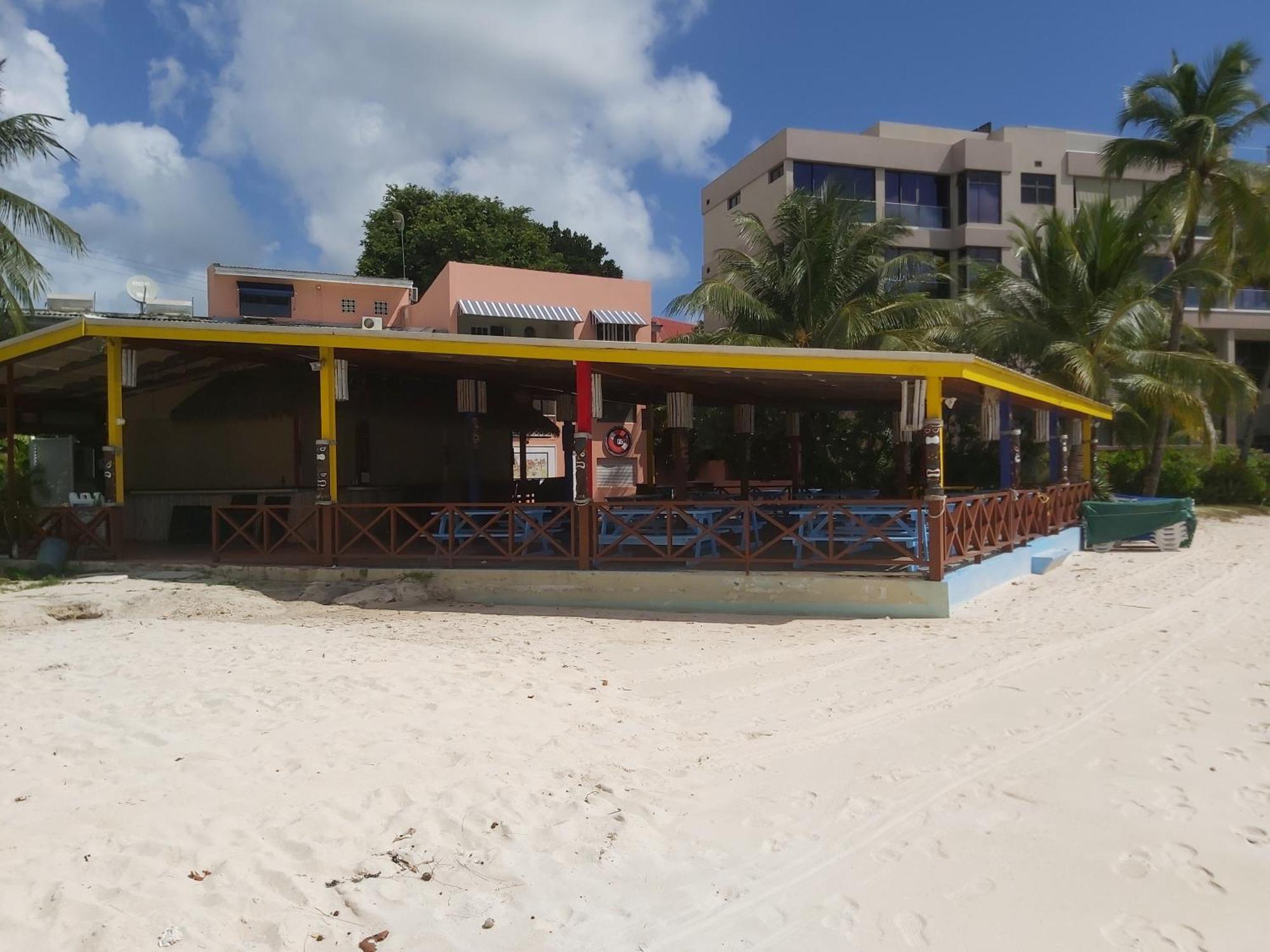 Ocean View Apartments Bridgetown Pokoj fotografie