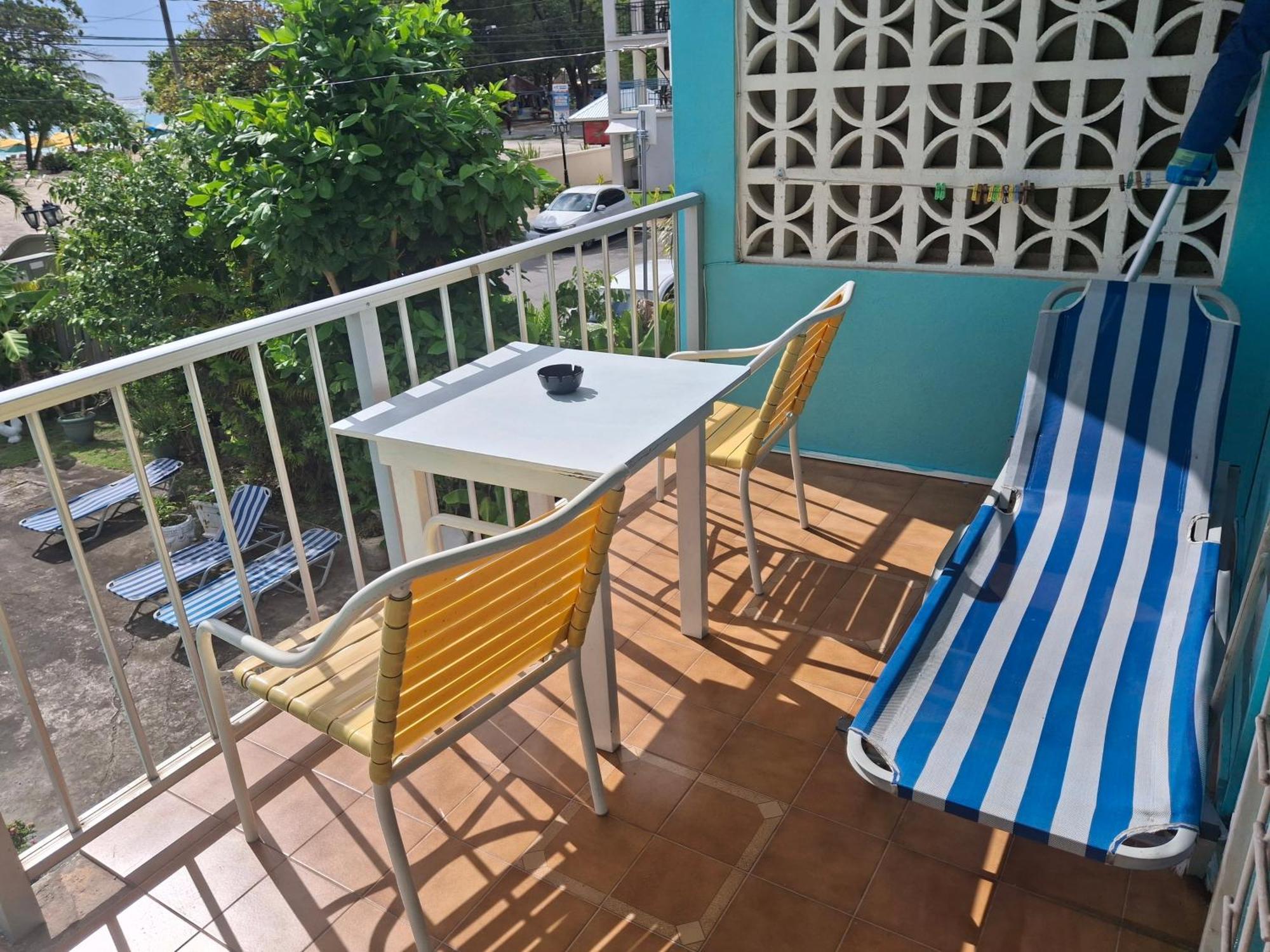 Ocean View Apartments Bridgetown Exteriér fotografie